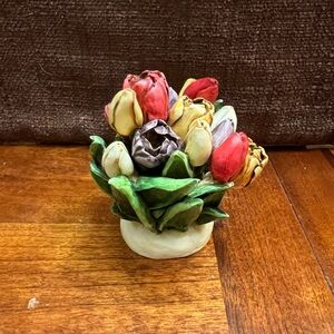 Vintage HARMONY KINGDOM
Easter Bouquet Tulips Lord Byron's